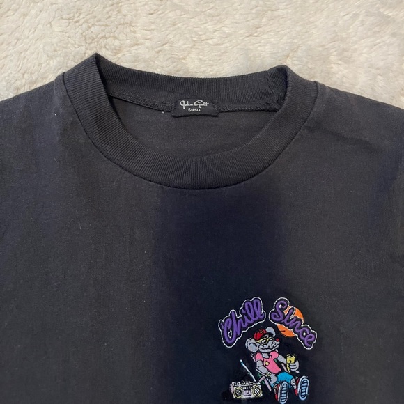 Thick cotton "Chill Since" Brandy Graphic Tee - Picture 5 of 7